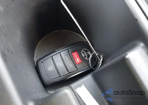 2026 Toyota Corolla Le from USA, damaged, VIN 5YFB4MDE2TP370516